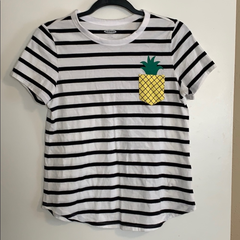 Women’s casual top size small